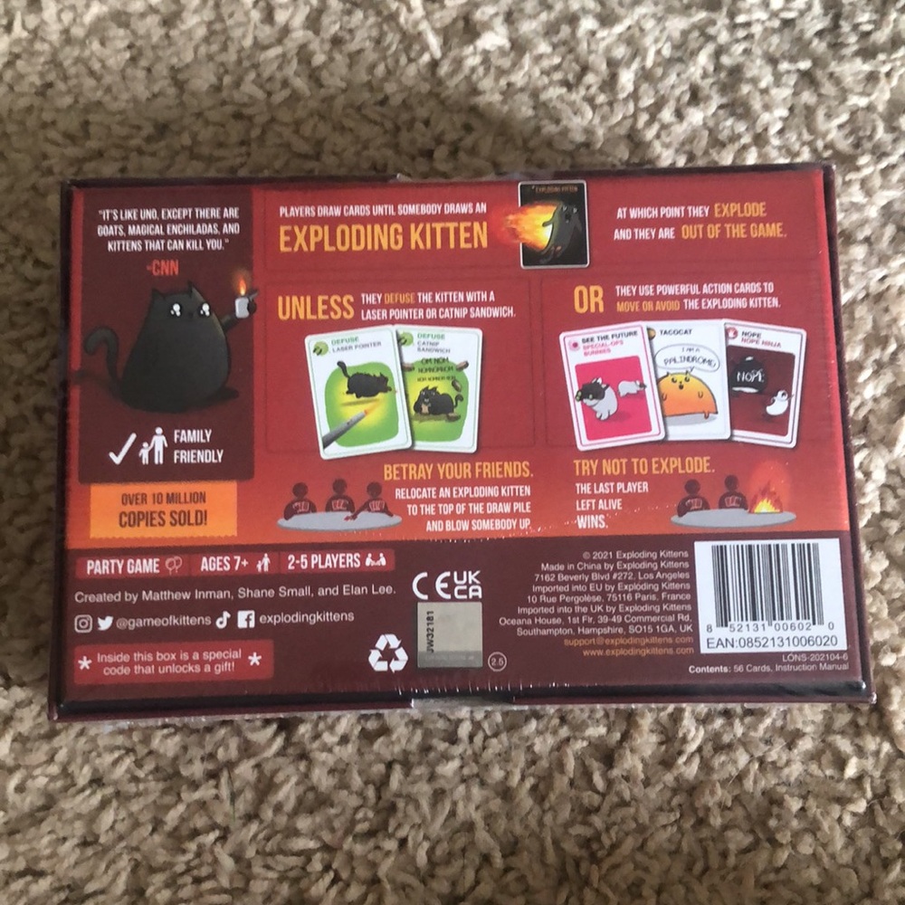 Exploding kittens game